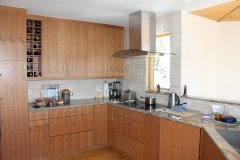 Modern_style_kitchen_cabinets_Nederland.jpg